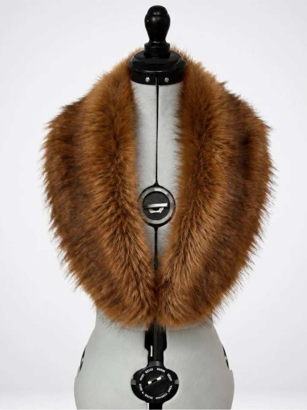 Red Fox Faux Fur Collar, fabric lined, loops on back, 37 x 6, EUC